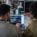 Comparatif des techniques de shockwave dans le traitement sportif