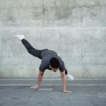 Décompression neurovertébrale et performance : optimiser la reprise sportive