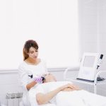 Études cliniques récentes sur la thérapie au laser en rééducation